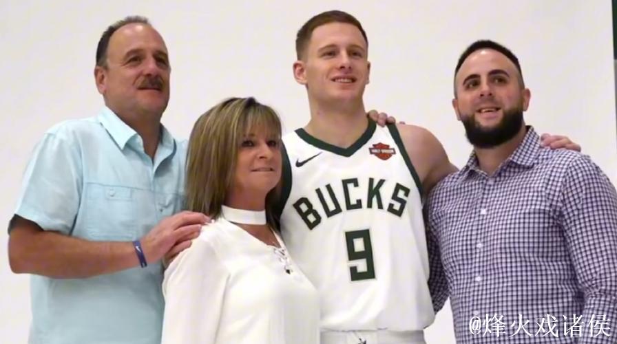 大一场均1.6分，选秀前存款不到4美元，如今成为千万富翁！