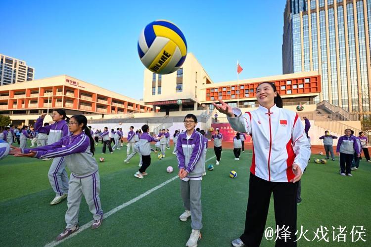 “冠军走进校园”激发合肥青少年体育激情 “冠军走进校园”激发合肥青少年体育激情