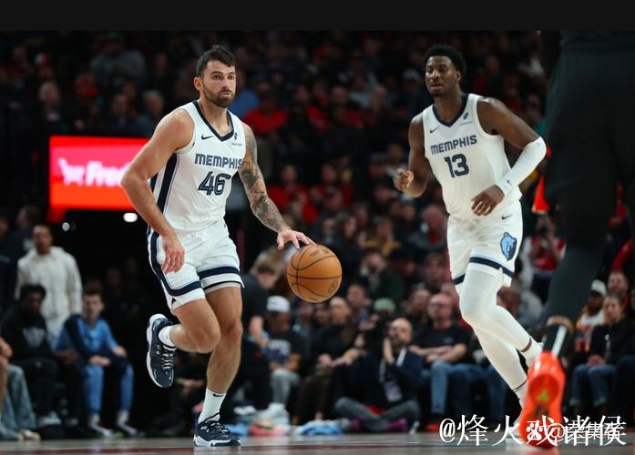 河村砍下3分4助攻助灰熊狂胜开拓者,国王力克太阳终结其7连胜 河村砍下3分4助攻助灰熊狂胜开拓者,国王力克太阳终结其7连胜