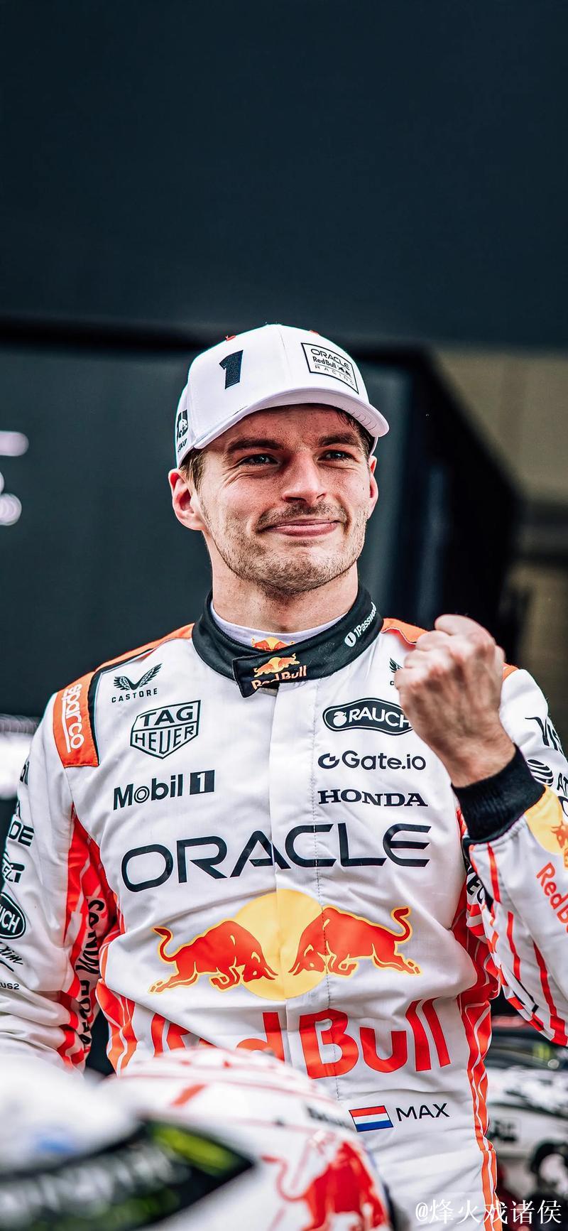 F1奥地利站:维斯塔潘无奈退赛,诺里斯杆位起步夺冠 F1奥地利站:维斯塔潘无奈退赛,诺里斯杆位起步夺冠